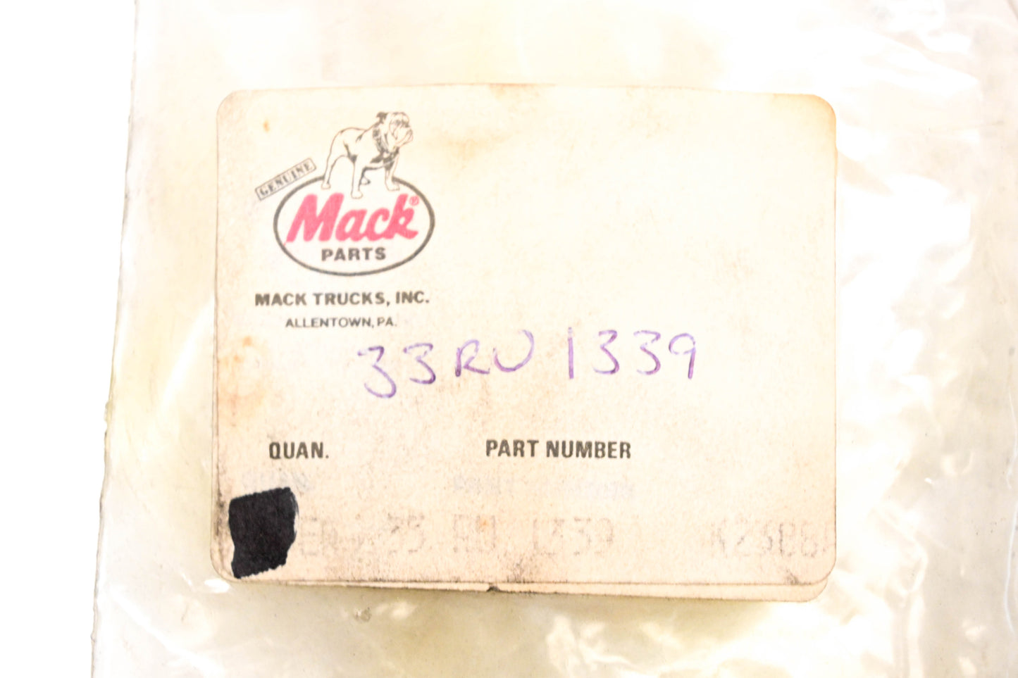 Mack 33RU1339 Seal NOS
