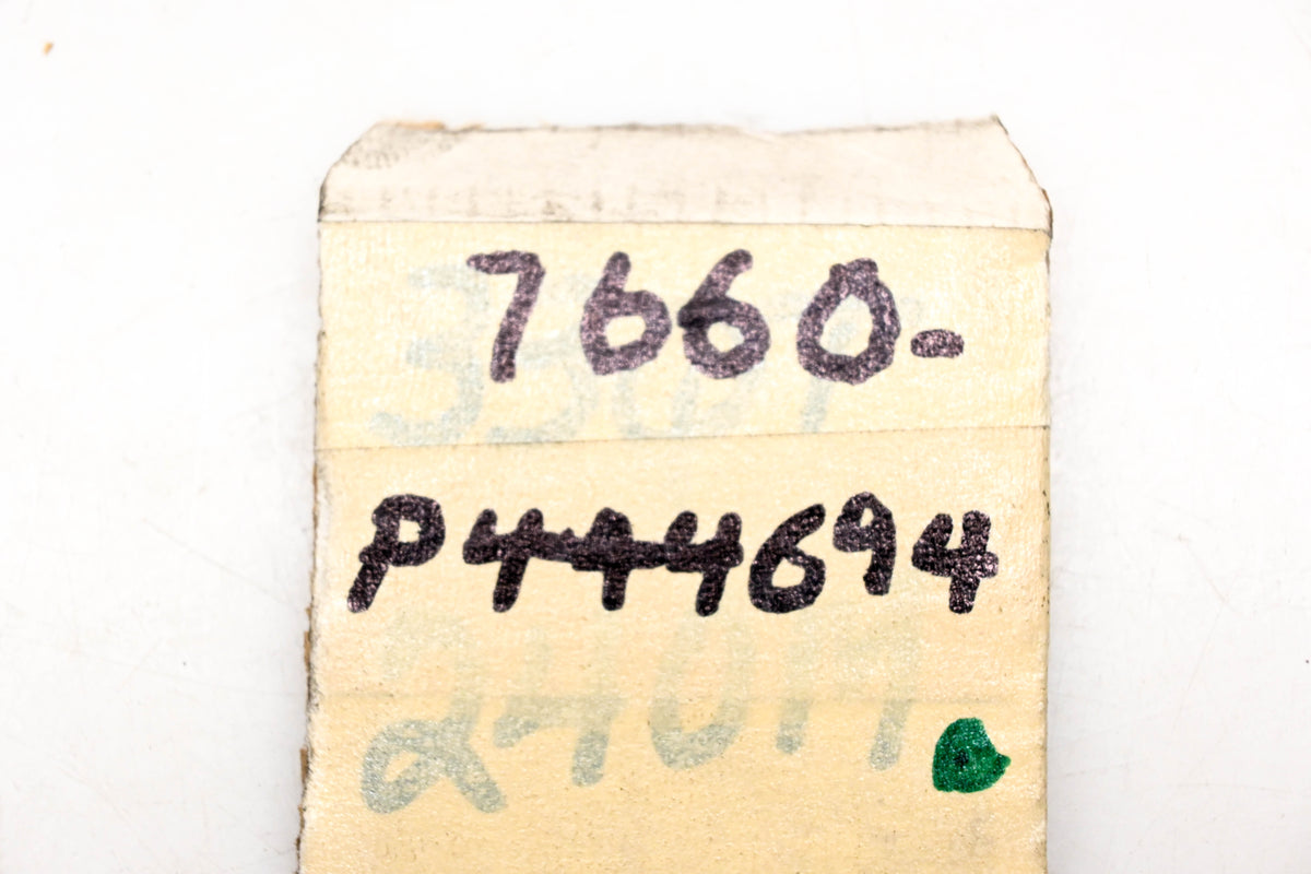 Mack 7660-P444694 Gauge NOS