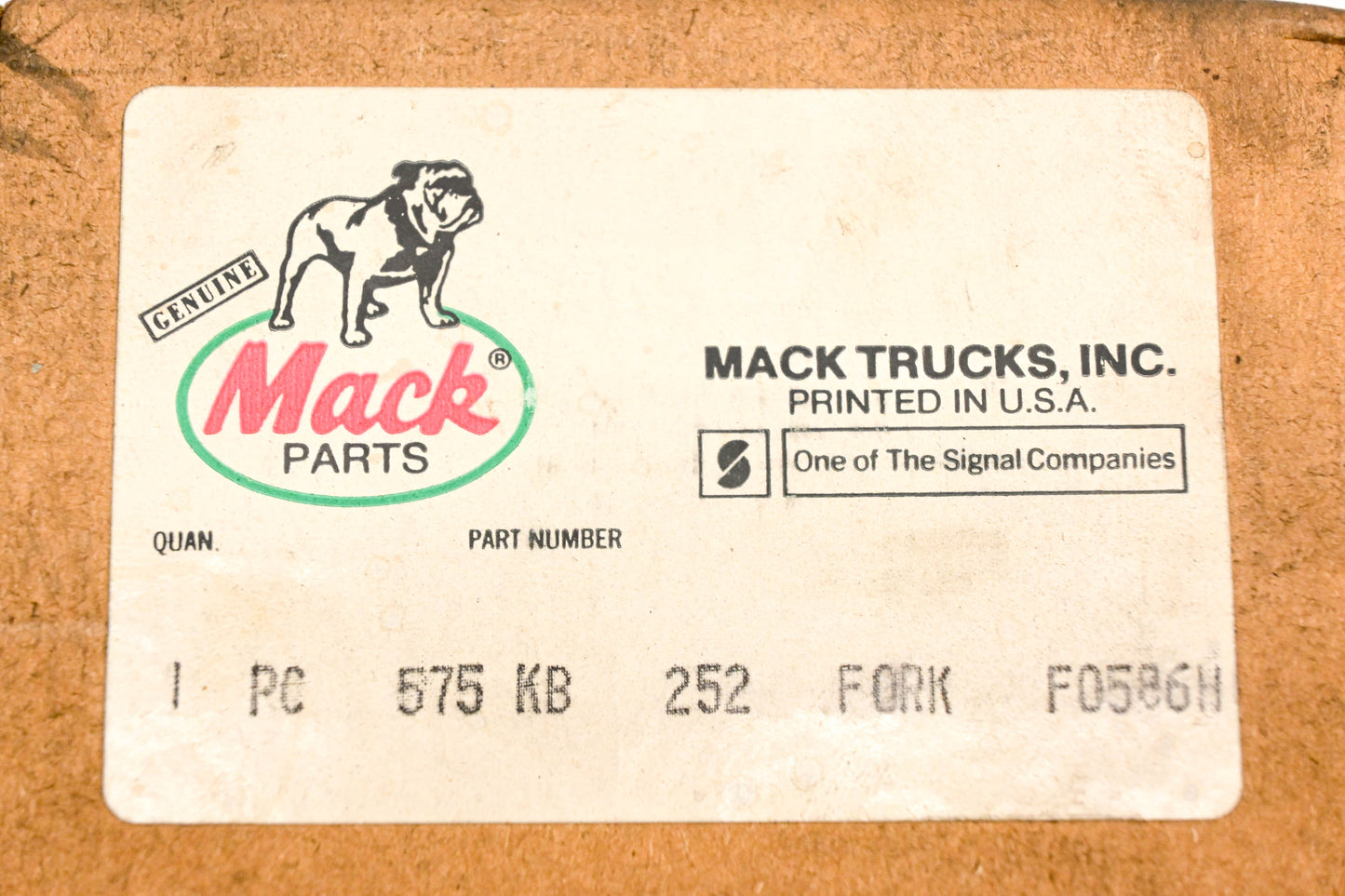 Mack 575KB252, 575KBF255A Transmission Shift Fork NOS