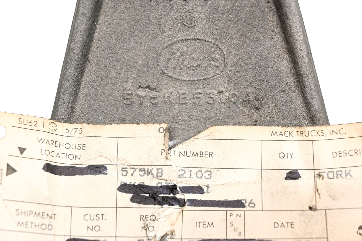 Mack 575KBF3104, 575KB2103 Shift Fork NOS