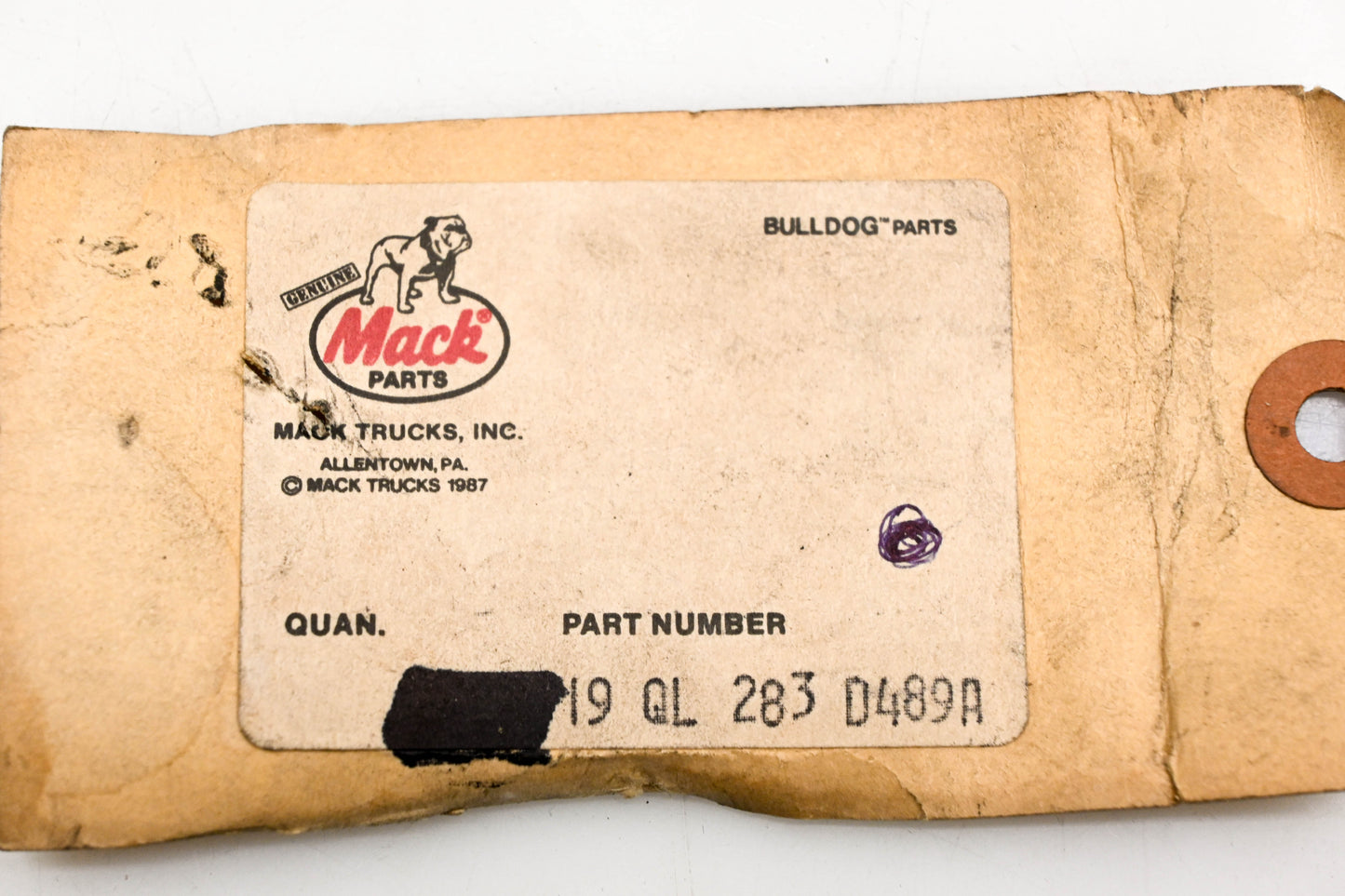Mack 19QL283 Bracket NOS