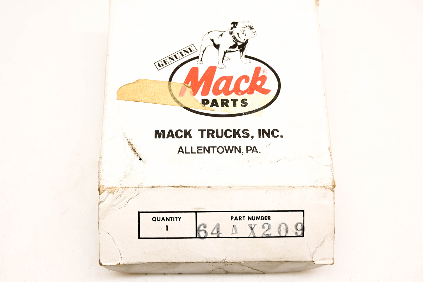 Mack 64AX209, 4535 Bower Bearing Cup NOS