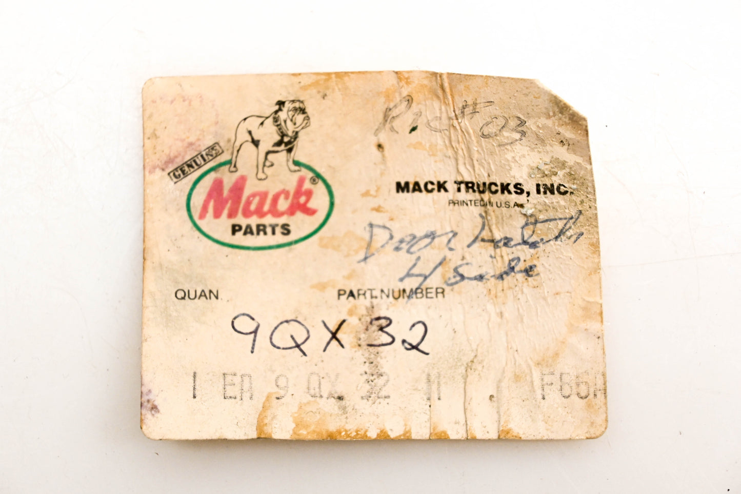 Mack 9QX32 Door Latch NOS