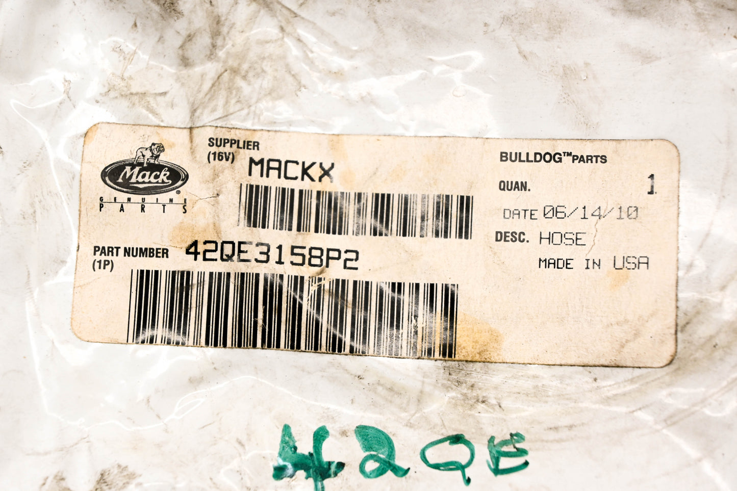Mack 42QE3158P2 Hose NOS