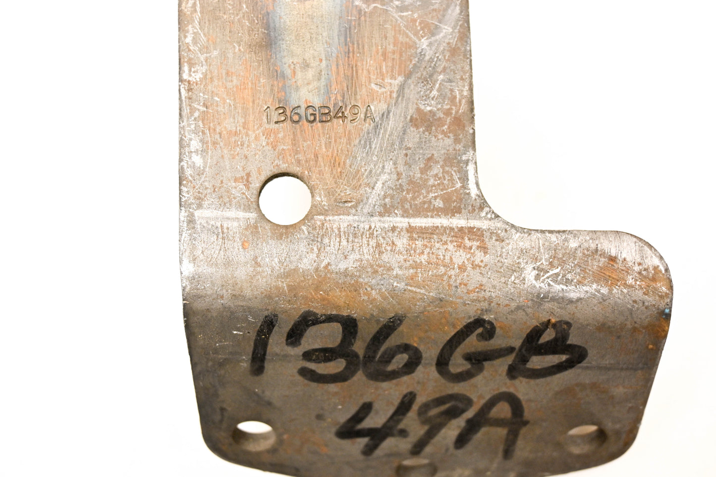 Mack 136GB49A Bracket