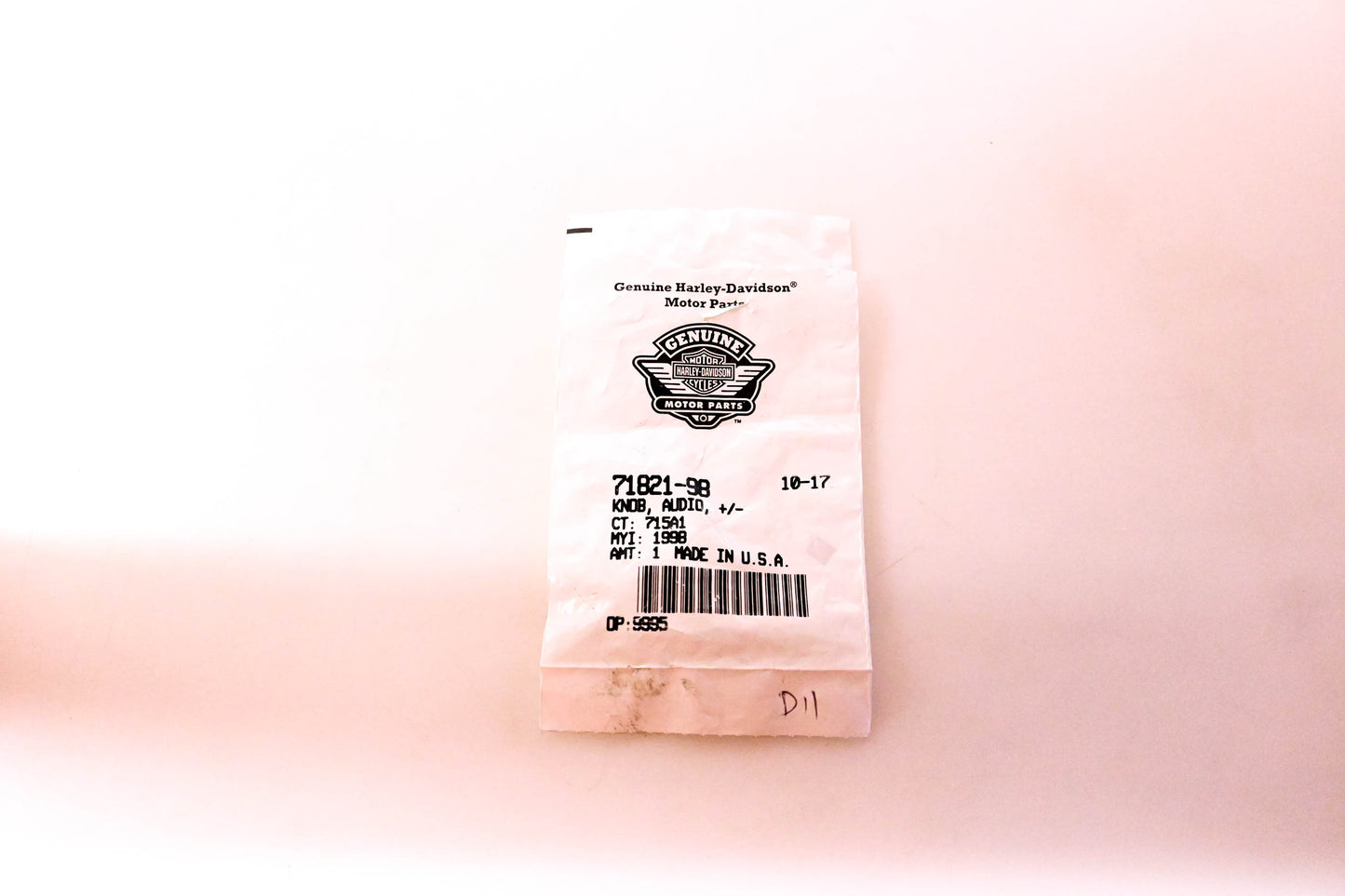 New OEM Harley-Davidson 71821-98 Audio Knob NOS
