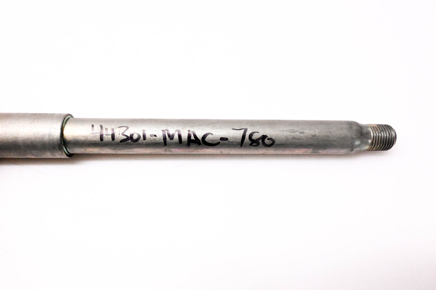 New OEM Honda 44301-MAC-780 Front Axle NOS