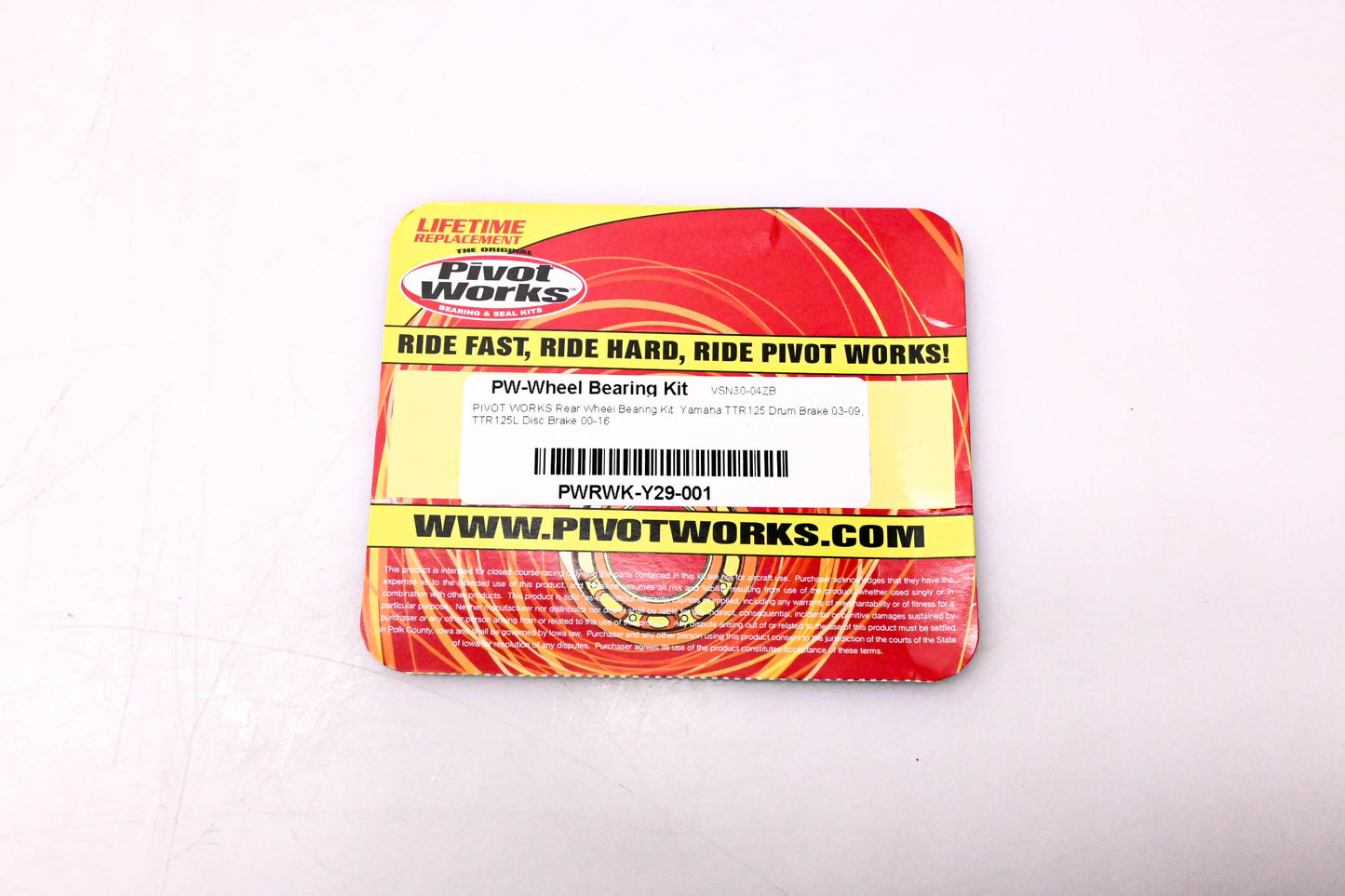 Pivot Works PWRWK-Y29-001, VSN30-04ZB Rear Wheel Bearing Kit NOS