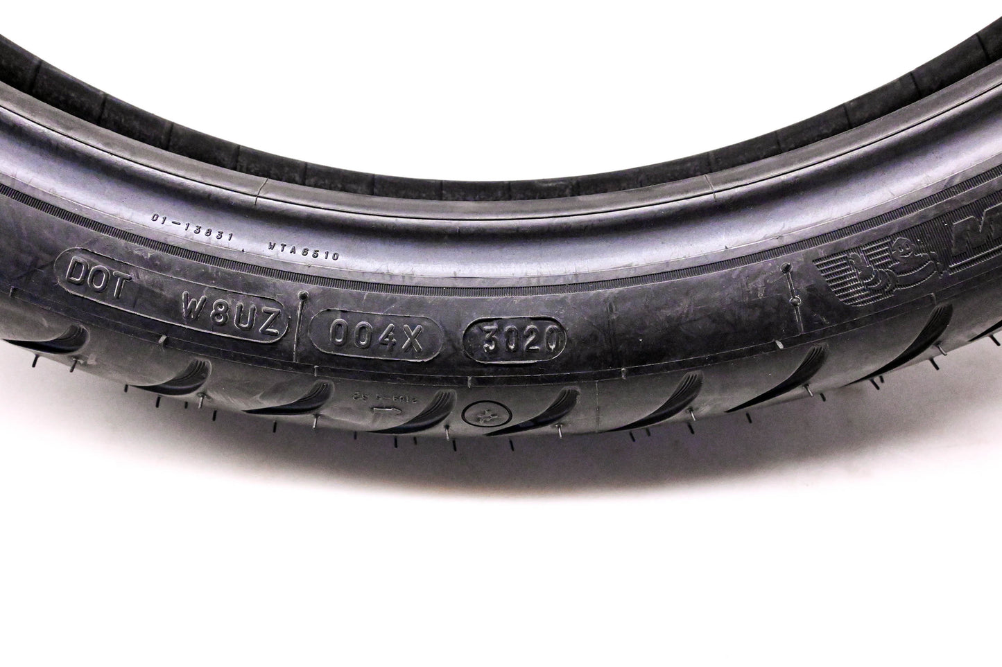 Michelin 568477 Commander 3 Touring MH 90-21 M/C 54H Tire NOS