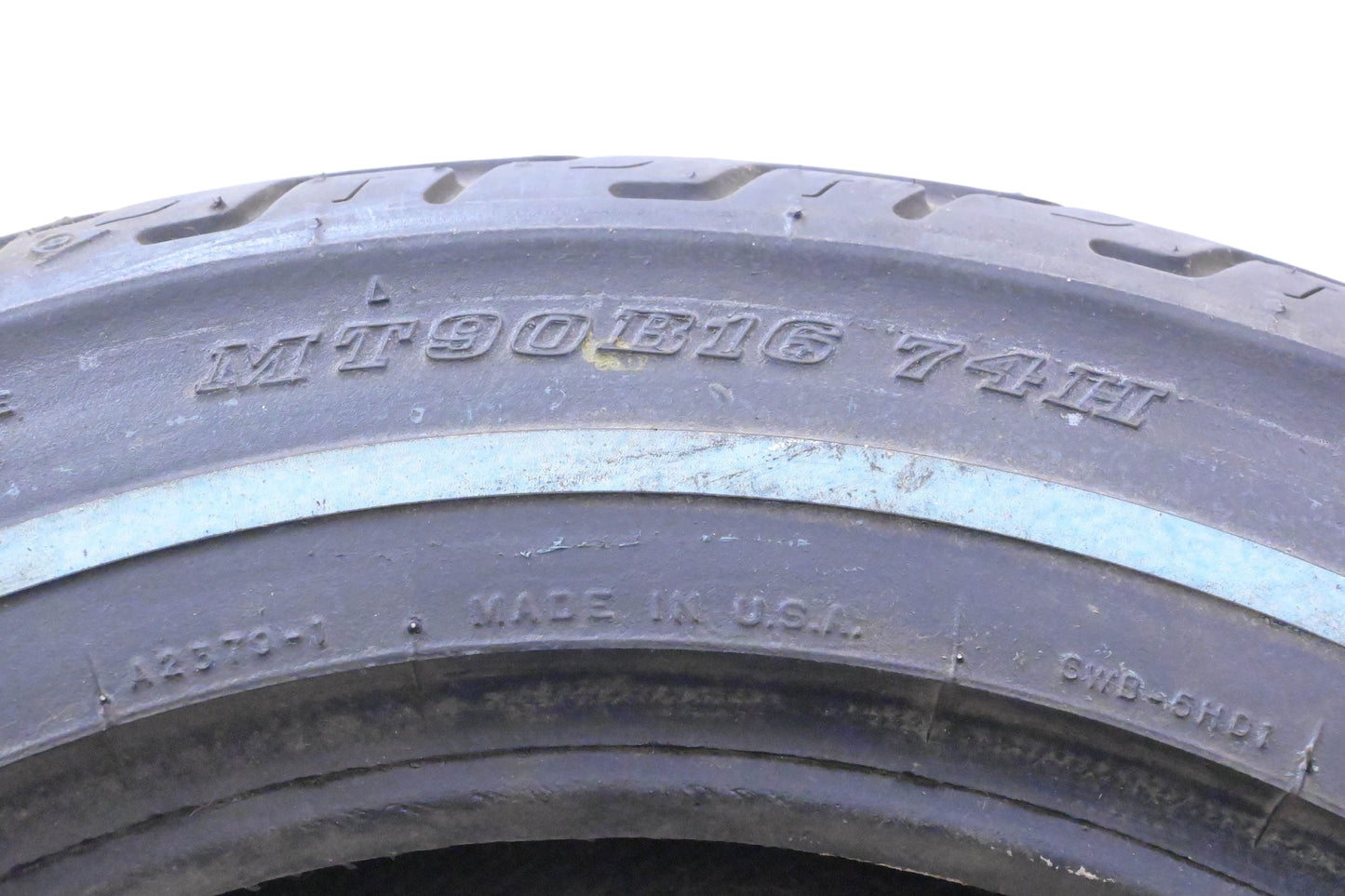 Dunlop D402 , 301340 Elite II MT90B16 74H Rear Tire NOS