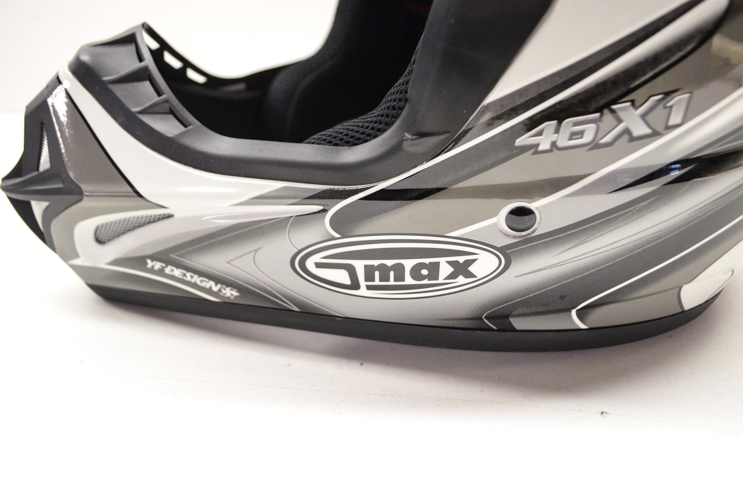 Gmax 814480-B, 846246, 72-6607L White Black Heavy Duty Off Road Core TC-5 Helmet