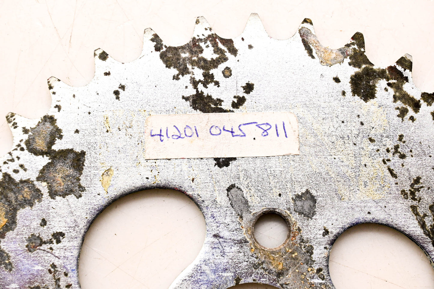 New OEM Honda 41201-045-811 Sprocket 39T NOS