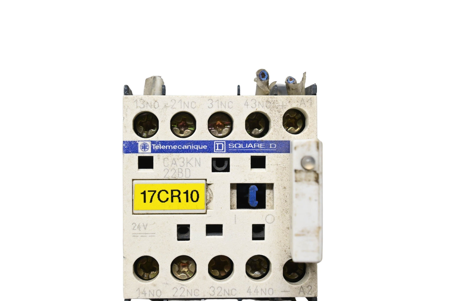 Telemecanique CA3KN 22BD, 2F04473227 Control Relay NOS