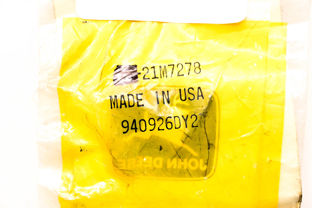 New OEM John Deere 21M7278 Screws Qty 2 NOS