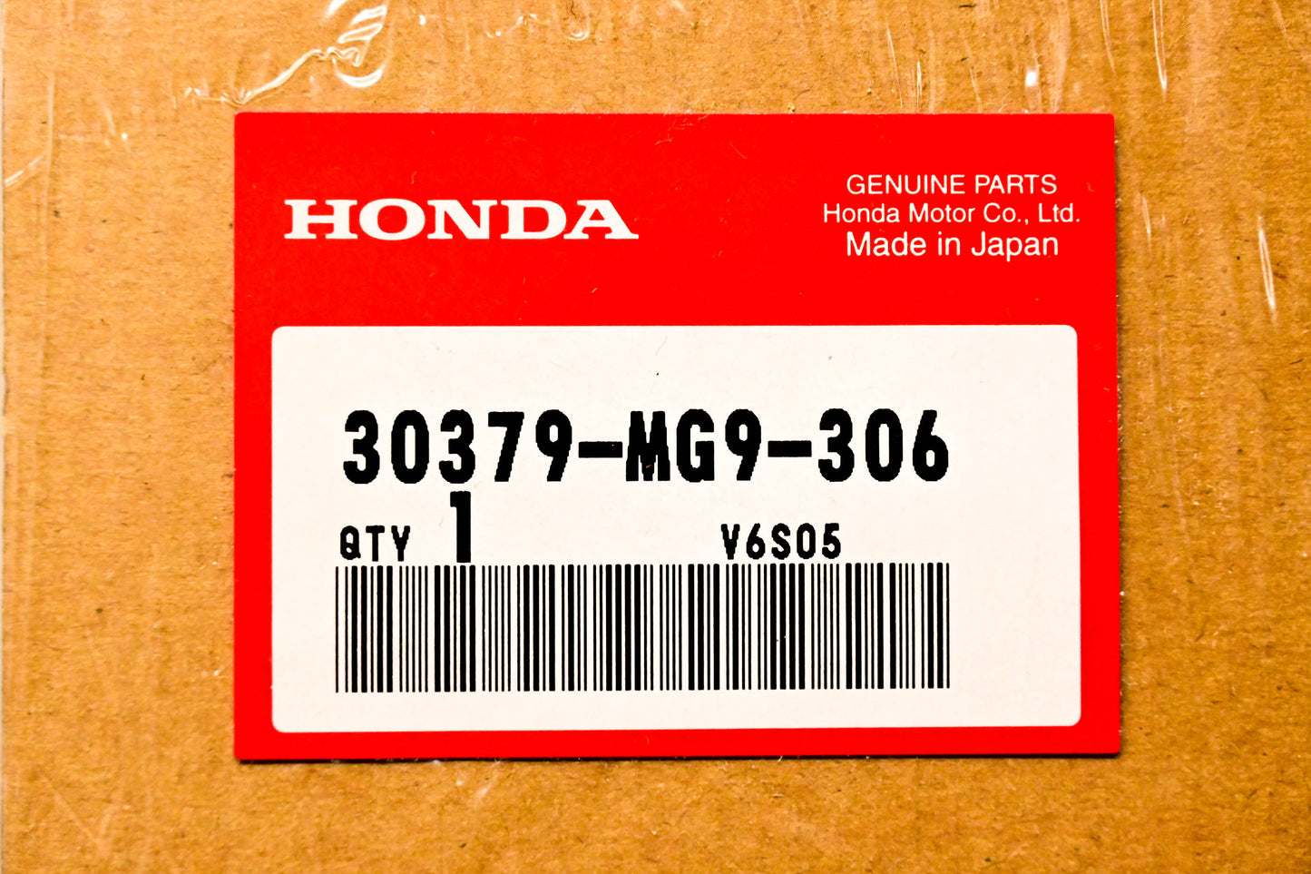 New OEM Honda 30379-MG9-306 Pulser Cover Gasket NOS