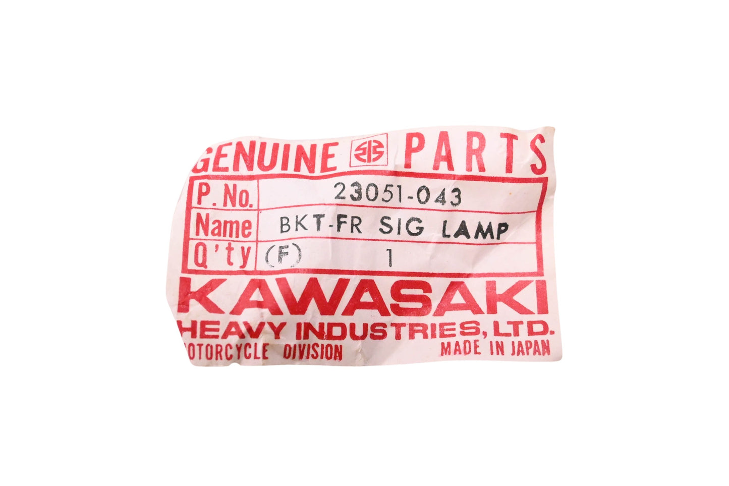 New OEM Kawasaki 23051-043 Lower Front Turn Signal Bracket NOS