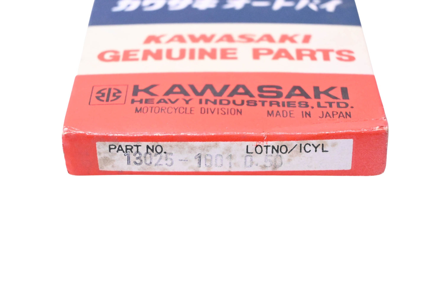 New OEM Kawasaki 13025-1001 Piston Ring Kit NOS