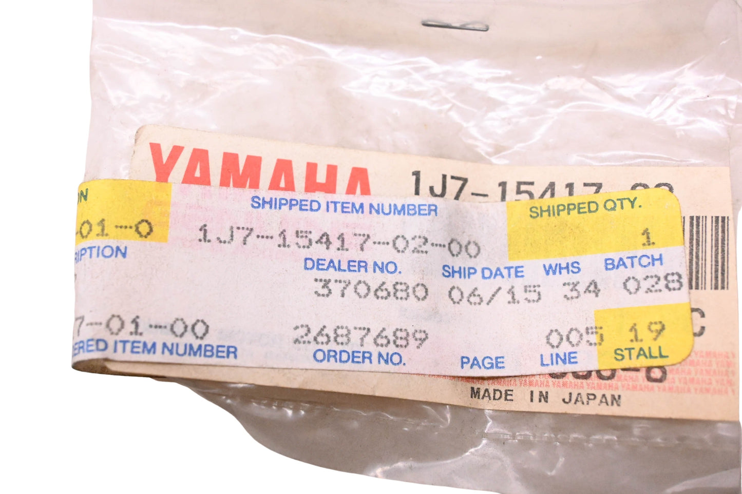 New OEM Yamaha 1J7-15417-02-00 Cap Cover NOS
