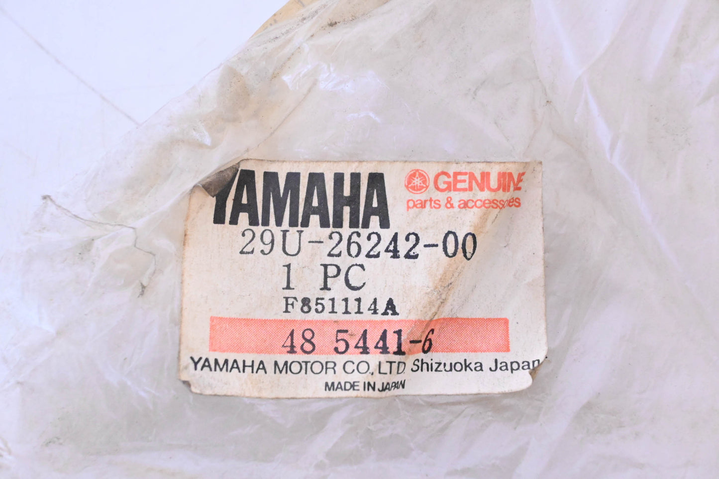 New OEM Yamaha 29U-26242-00-00 Right Hand Grip NOS