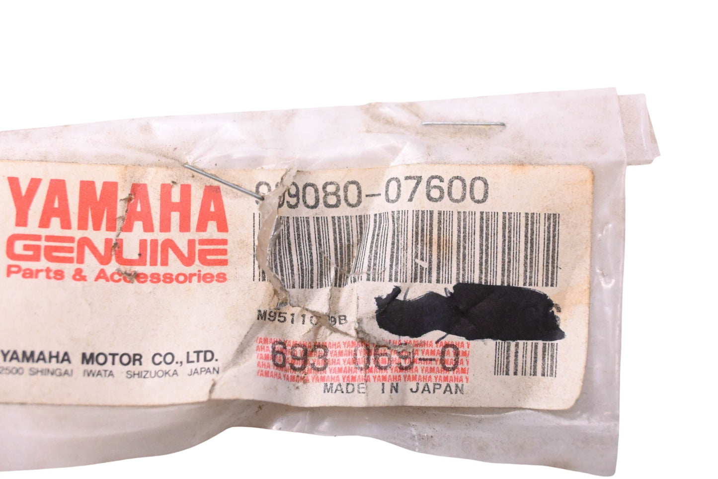 New OEM Yamaha 99080-07600-00 Circlip NOS