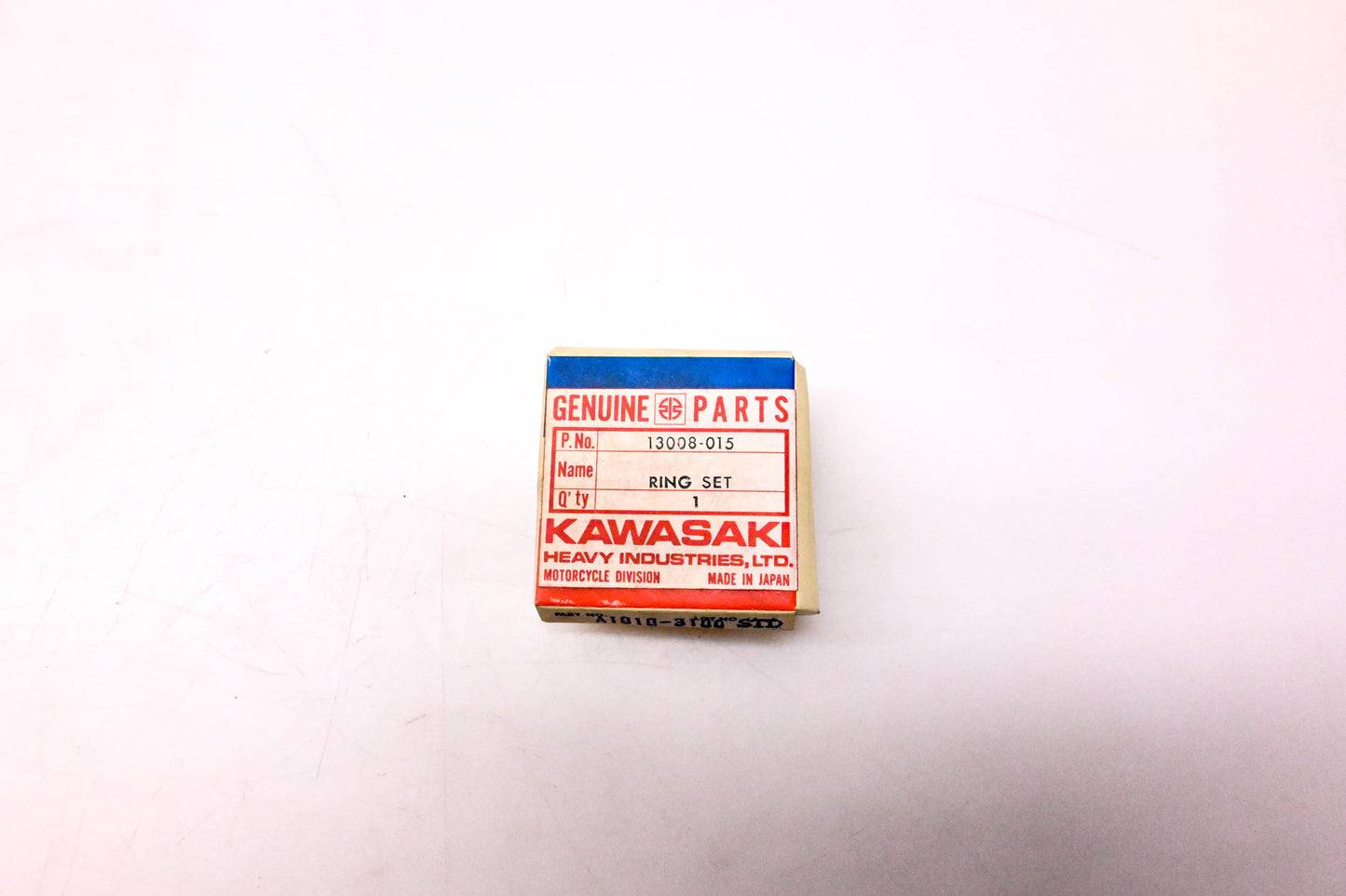 New OEM Kawasaki 13008-015 Standard Piston Ring Kit NOS