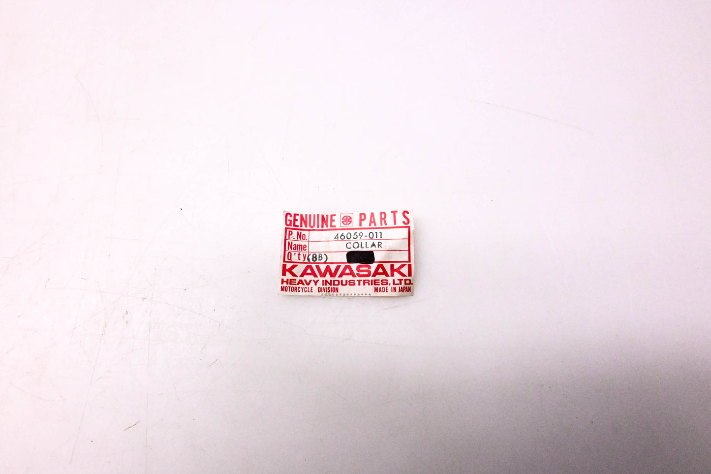 New OEM Kawasaki 46059-011 Lever Bolt Collar NOS