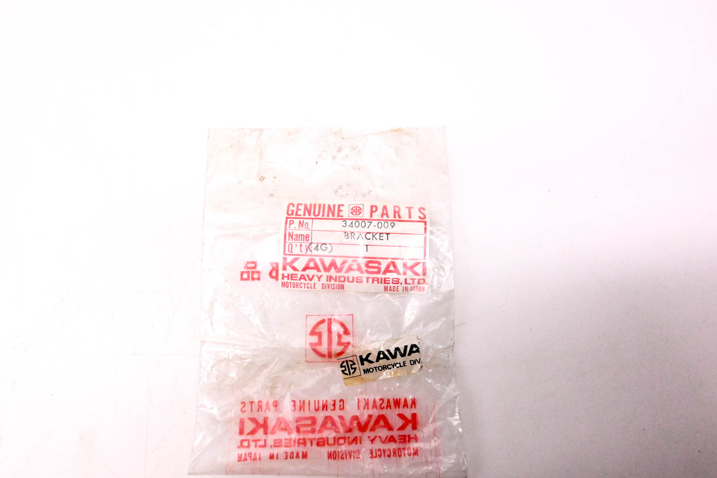 New OEM Kawasaki 34007-009 Foot Peg Bracket NOS