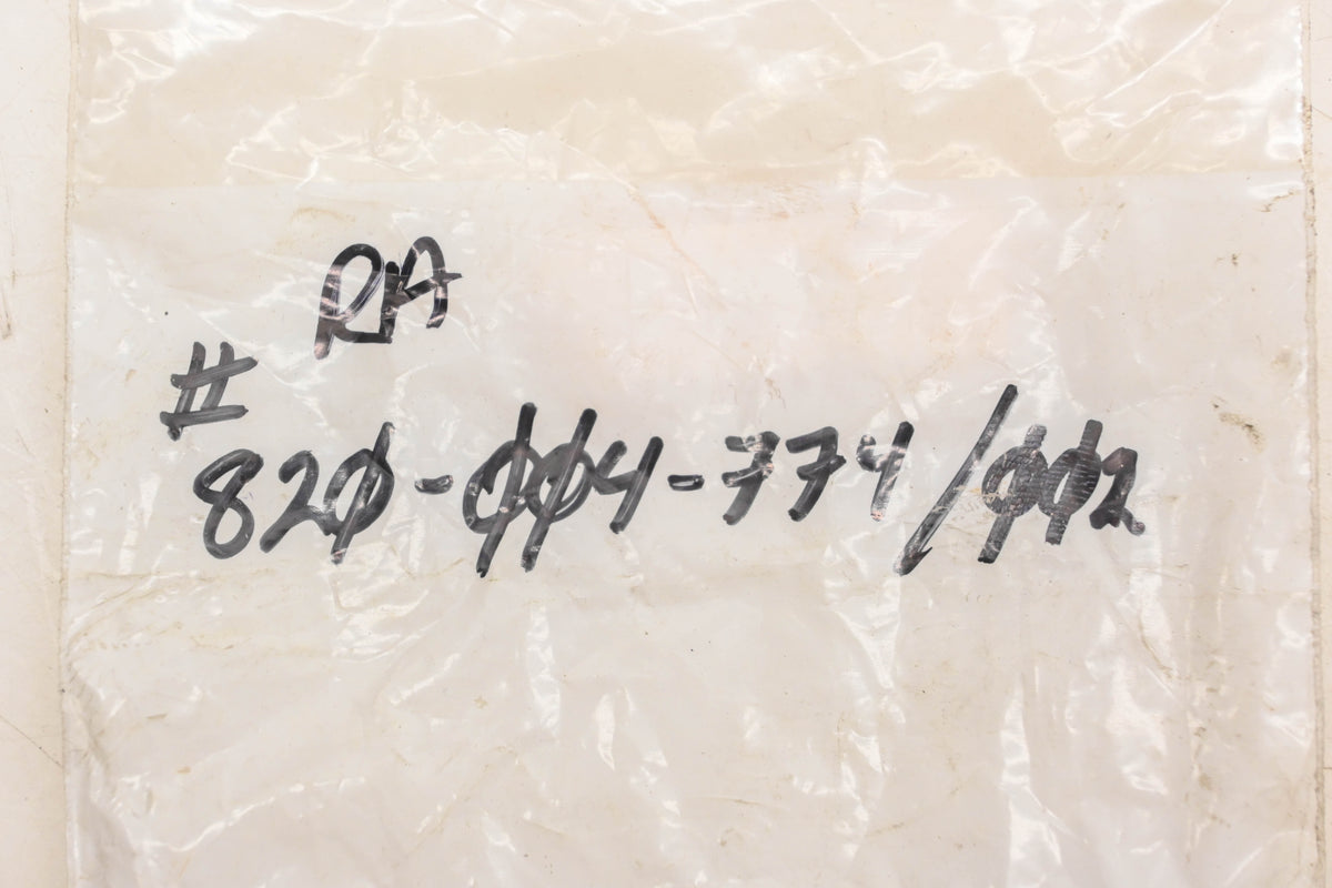 Raymond 820-004-774/002, 820-004-774, 820004774/002 Set Screw NOS