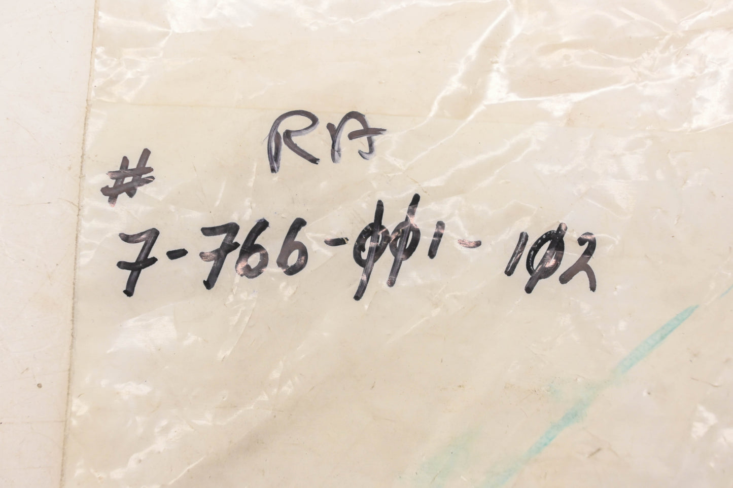 Raymond 7-766-001-102 Standoffs Qty 2 NOS