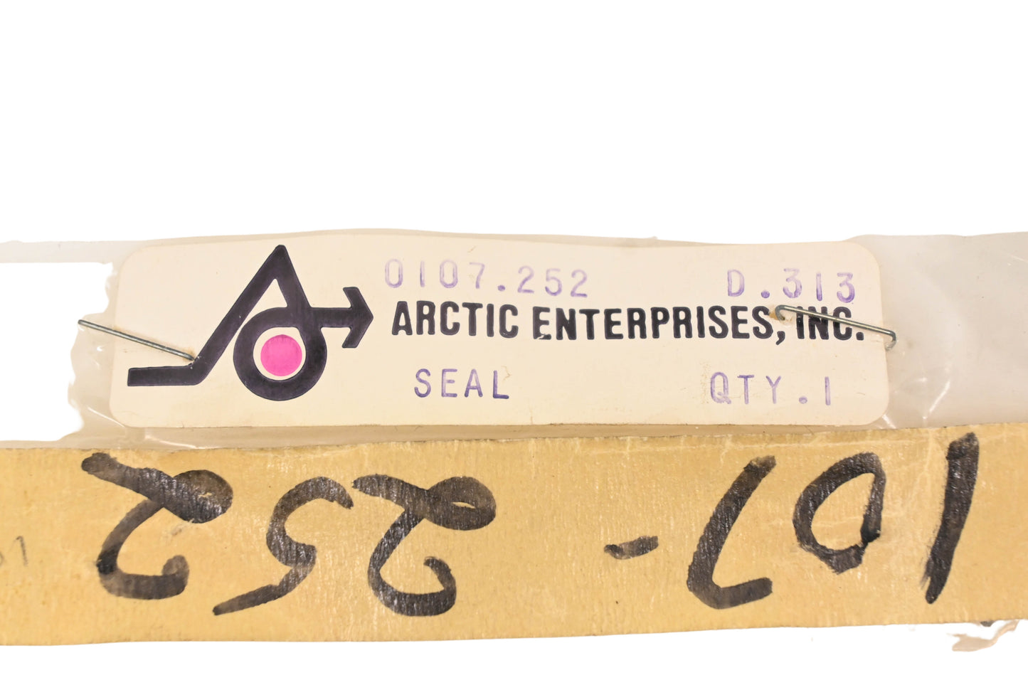 New OEM Arctic Cat 0107-252 Seal NOS