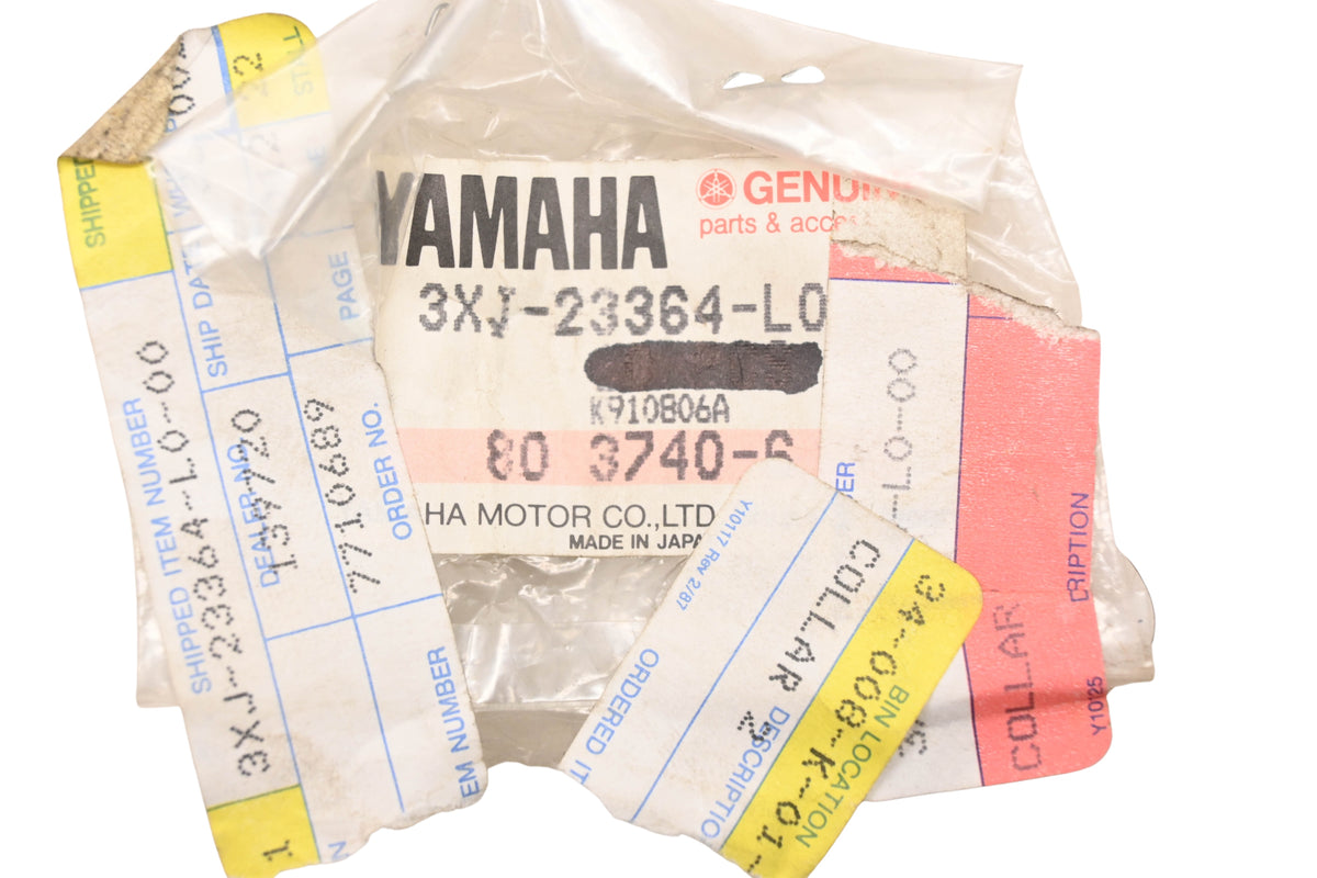 New OEM Yamaha 3XJ-23364-L0-00 Collar NOS