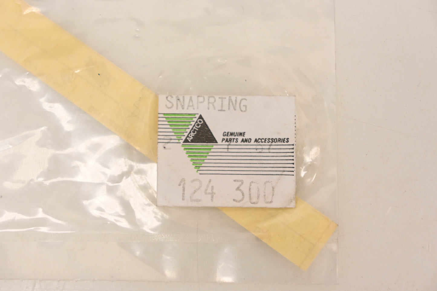 New OEM Arctic Cat 0124-300 Snap Rings Qty 2 NOS