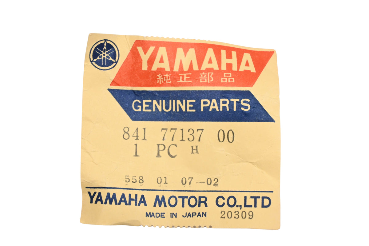 New OEM Yamaha 841-77137-00-00 Frame Clamp NOS