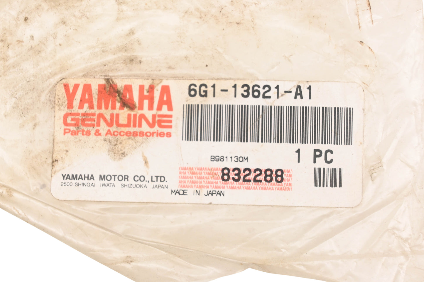 New OEM Yamaha 6G1-13621-A1-00 Valve Seat Gasket NOS