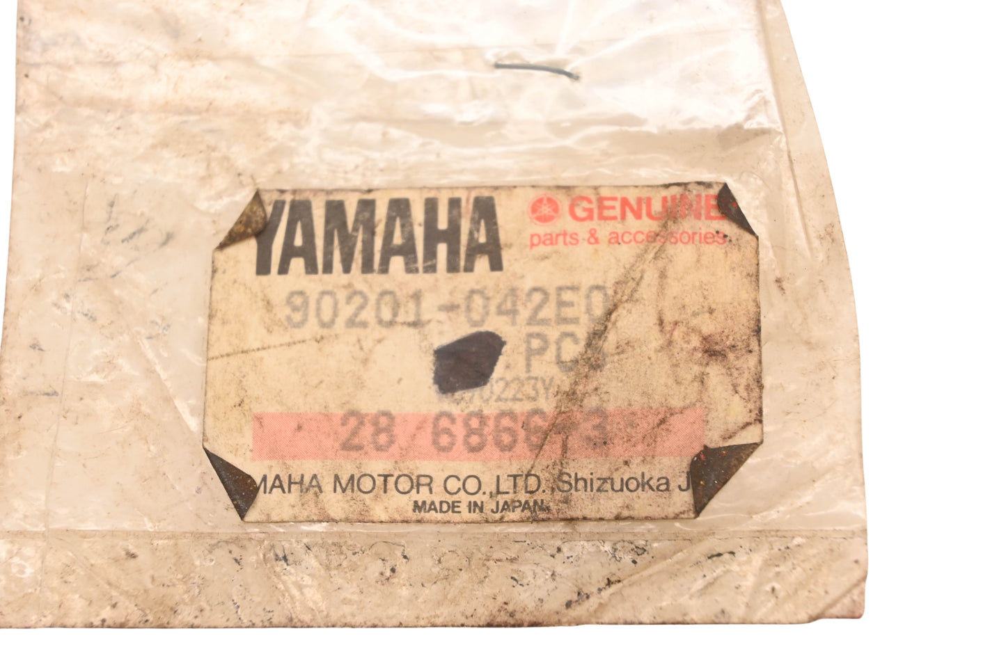 New OEM Yamaha 90201-042E0-00 Plate Washer NOS