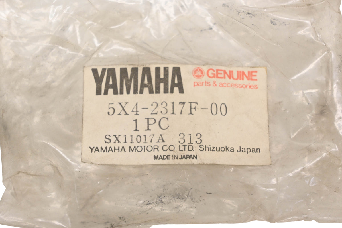 New OEM Yamaha 5X4-2317F-00-00 Stay #2 NOS