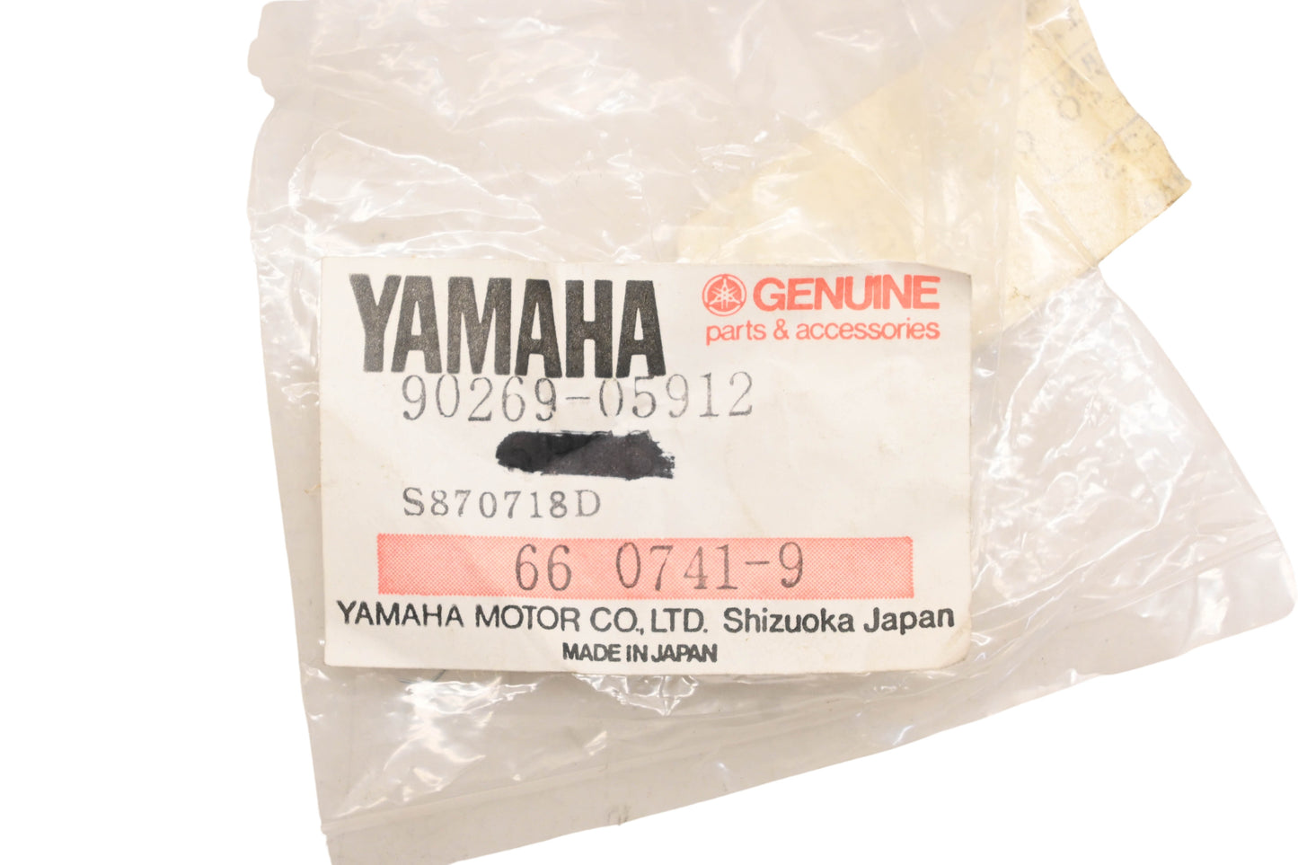 New OEM Yamaha 90269-05912-00 Black Plastic Rivets Qty 2 NOS