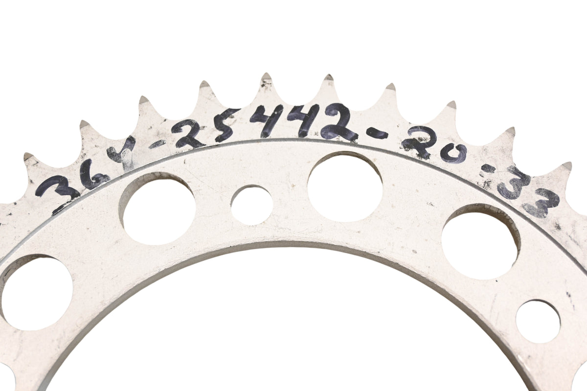 New OEM Yamaha 36Y-25442-20-33 42T Sprocket NOS