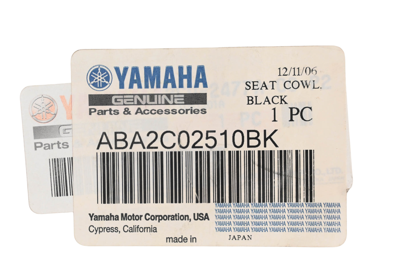 New OEM Yamaha ABA-2C025-10-BK Black Seat Cowling NOS