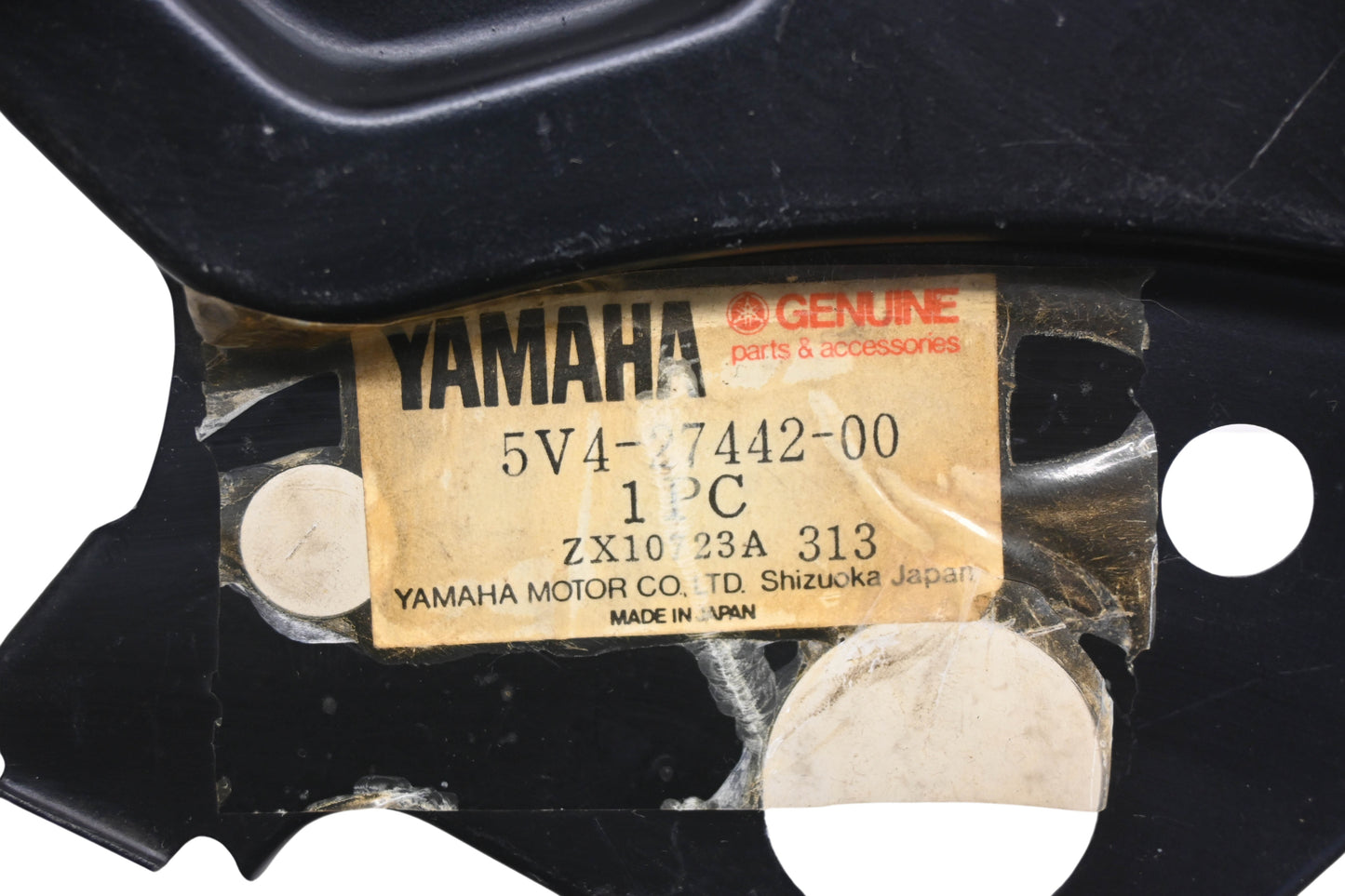 New OEM Yamaha 5V4-27442-00-00 Footrest Frame Bracket NOS