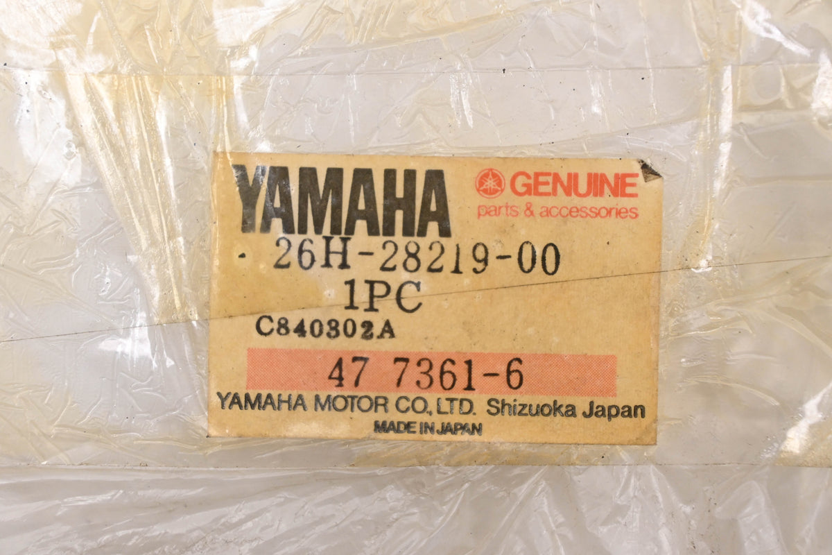 New OEM Yamaha 26H-28219-00-00 Compartment Lid NOS
