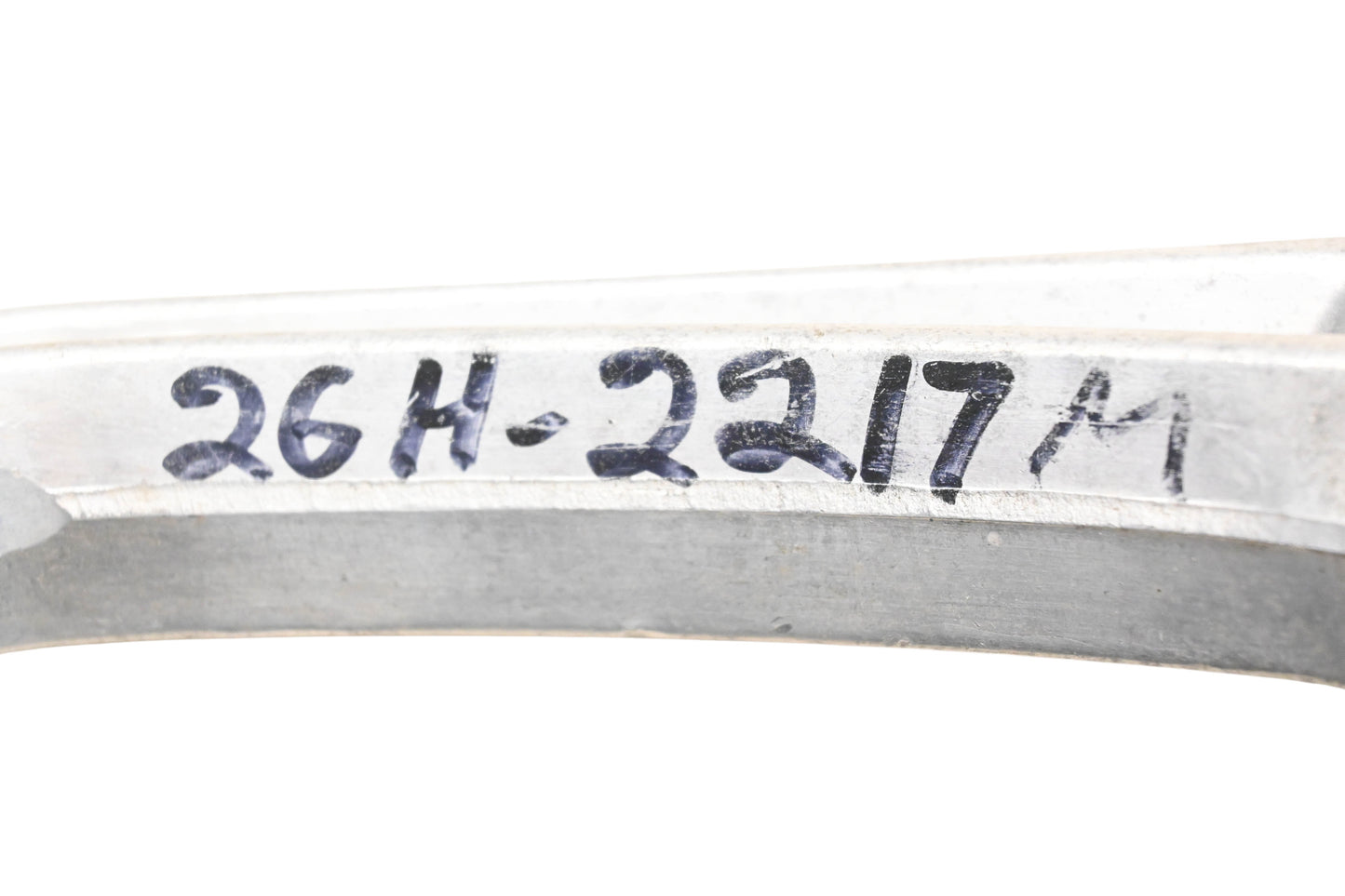 New OEM Yamaha 26H-2217M-00-00 Swing Arm Bracket NOS