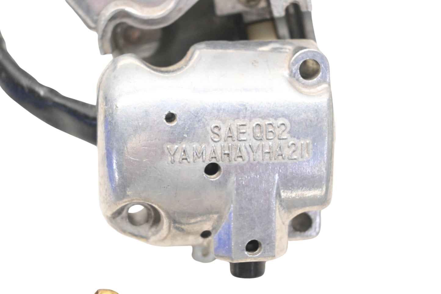 OEM Yamaha YHA211 Lefthand Lever Hi/Lo Horn Turn Signal Control Holder