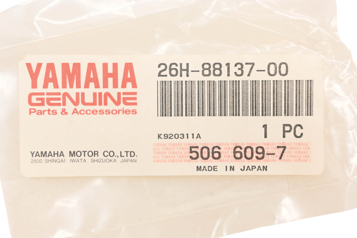 New OEM Yamaha 26H-88137-00-00 Button Knob NOS