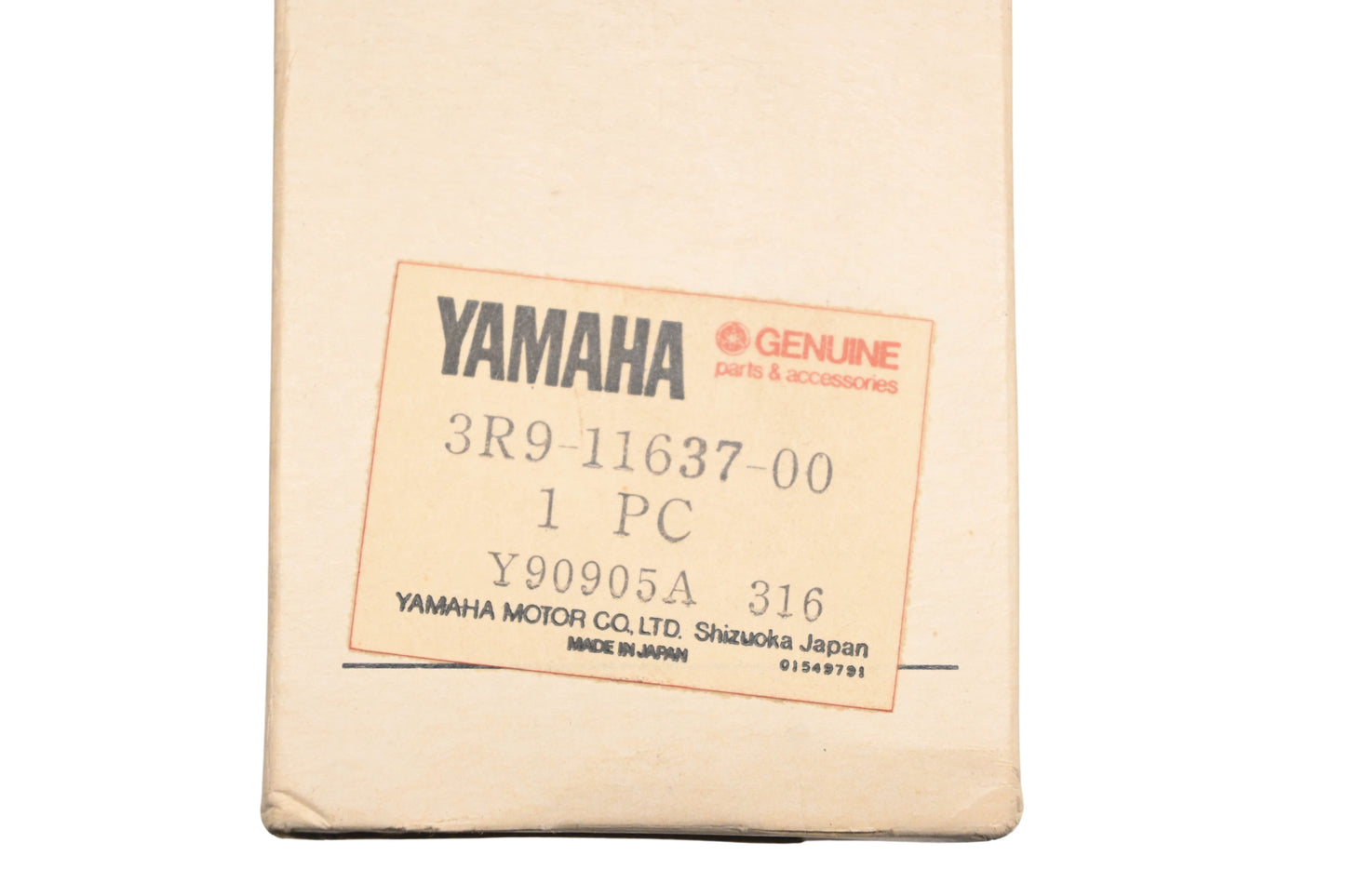 New OEM Yamaha 3R9-11637-00-00 Piston NOS