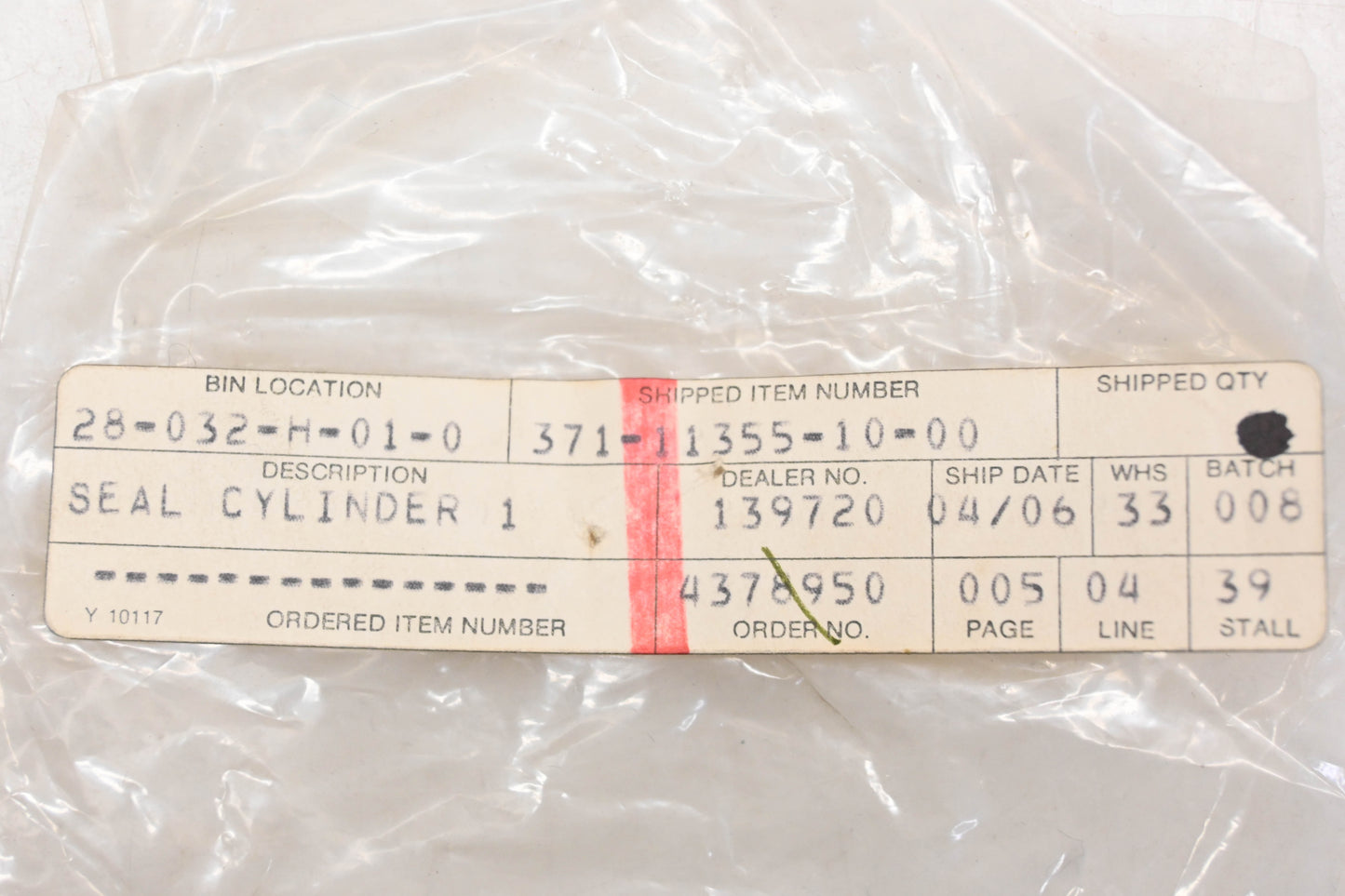 New OEM Yamaha 371-11355-10-00 Cylinder Seal NOS