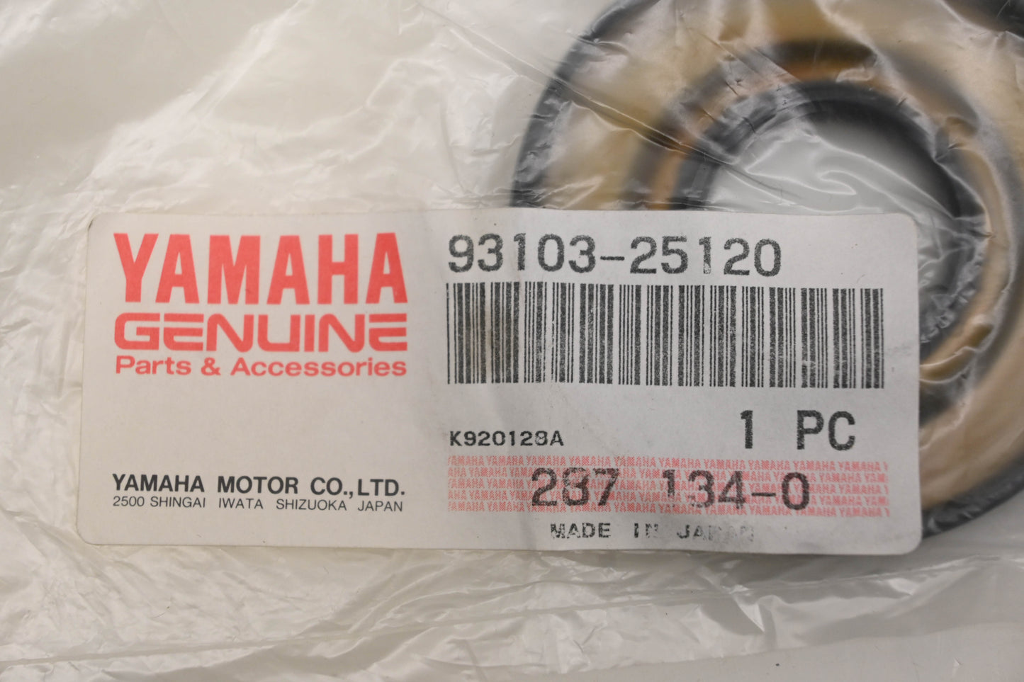 New OEM Yamaha 93103-25120-00 Oil Seal 24.9x62x7 SW-Type NOS