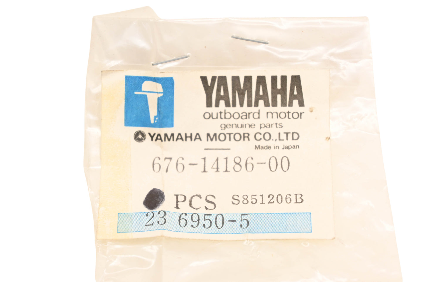 New OEM Yamaha 676-14186-00-00 Float Pin NOS
