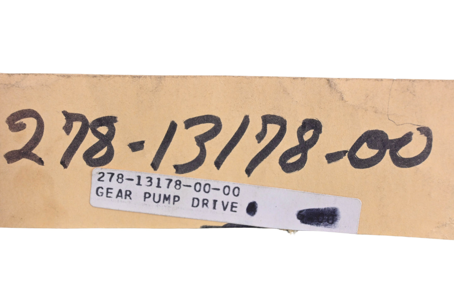 New OEM Yamaha 278-13178-00-00 Oil Pump Drive Gear NOS