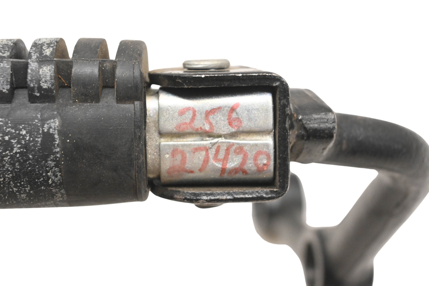 OEM Yamaha 256-27420-00-00 Footrest Assembly